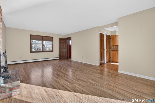 29 Legendary Road, East Lyme, CT 06333