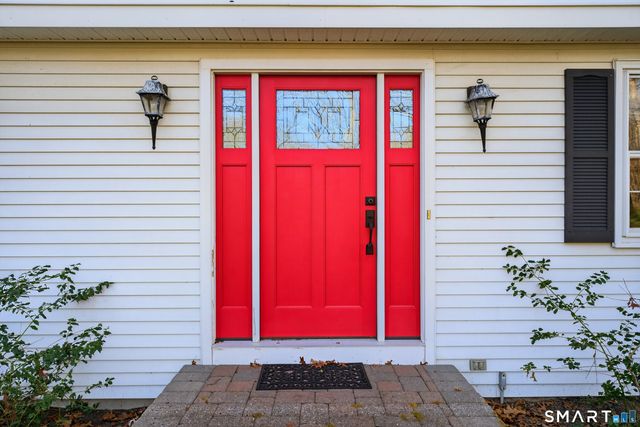 29 Legendary Road, East Lyme, CT 06333