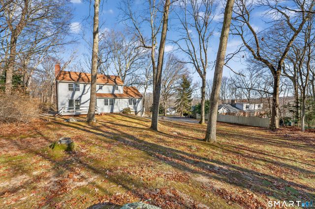 29 Legendary Road, East Lyme, CT 06333