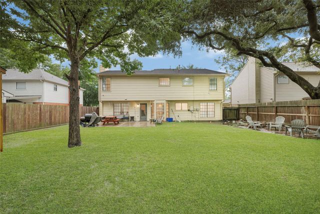 7842 Sunny Ridge Drive, Houston, TX 77095