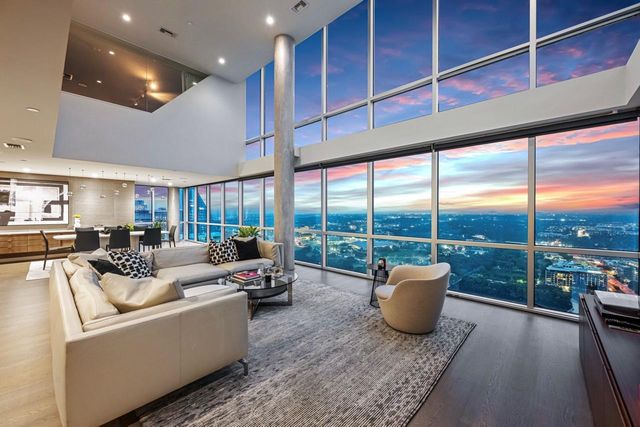 300 Bowie ST PH2, Austin, TX 78703