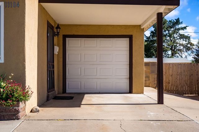 11104 Hume Avenue NE, Albuquerque, NM 87112