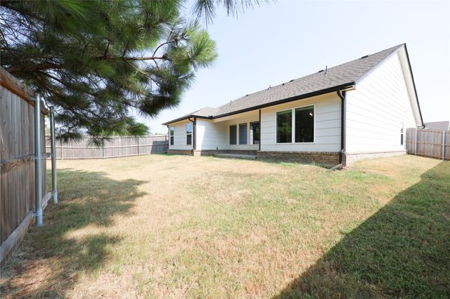 1916 E Tucson Place, Broken Arrow, OK 74011
