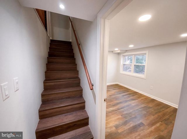 18320 CANDICE DR, Triangle, VA 22172