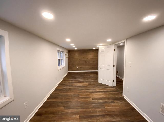 18320 CANDICE DR, Triangle, VA 22172