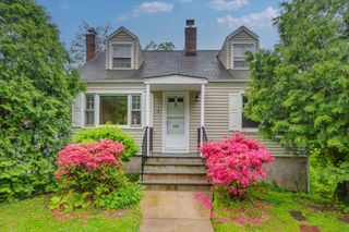 2 Ashley Road, Hastings-on-hudson, NY 10706