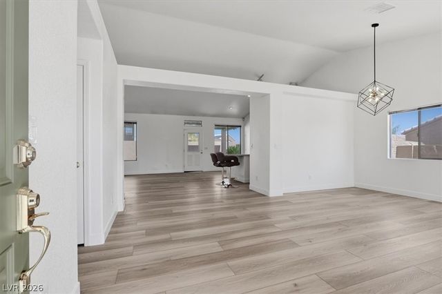 945 Stetson Drive, Henderson, NV 89002