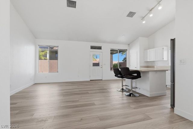 945 Stetson Drive, Henderson, NV 89002