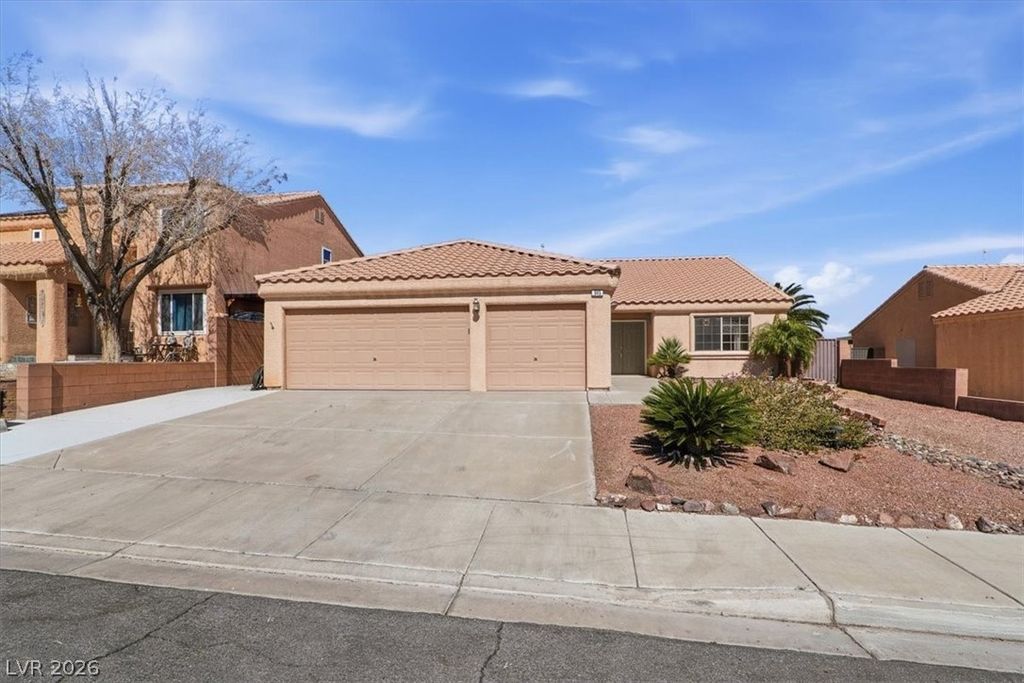 945 Stetson Drive, Henderson, NV 89002