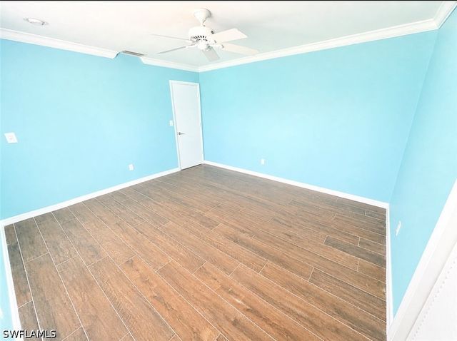 688 W Valley DR, Bonita Springs, FL 34134