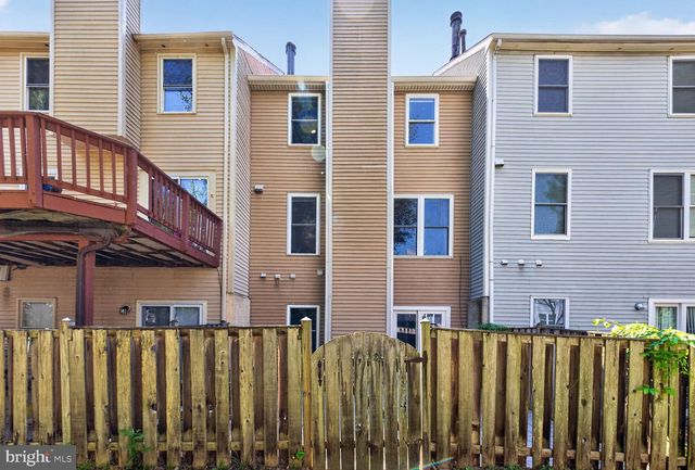 805 BAYRIDGE DR, Gaithersburg, MD 20878