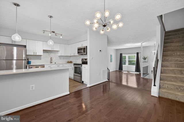805 BAYRIDGE DR, Gaithersburg, MD 20878