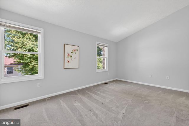 805 BAYRIDGE DR, Gaithersburg, MD 20878