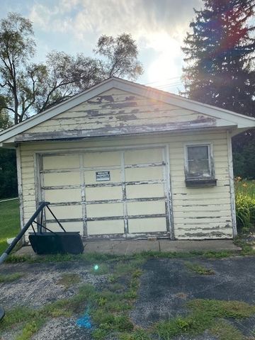 424 N Elmwood Avenue, Wood Dale, IL 60191