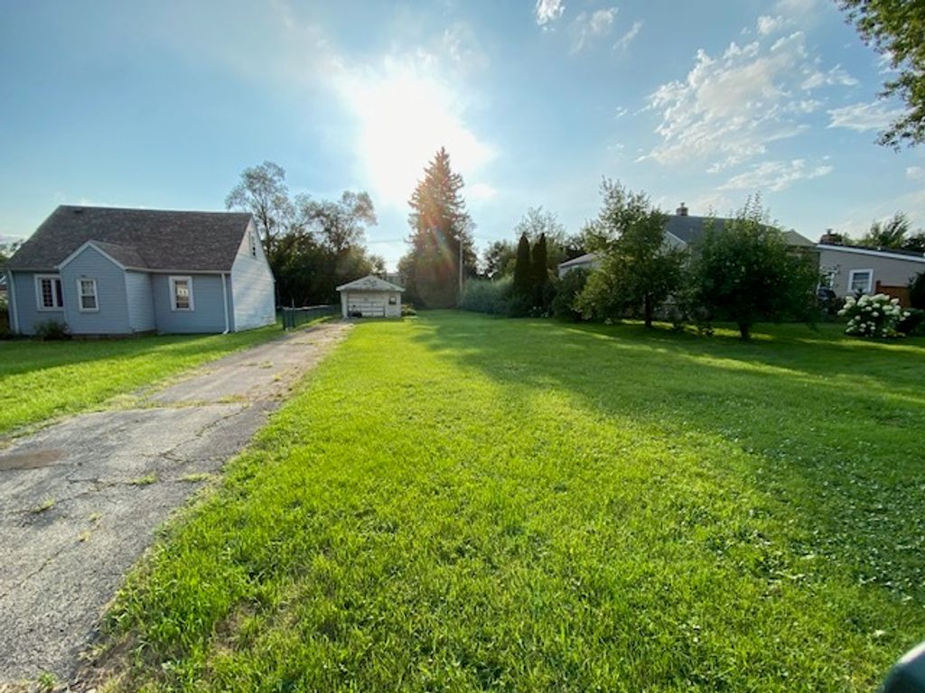424 N Elmwood Avenue, Wood Dale, IL 60191 — photo 2