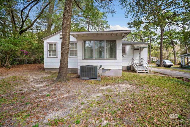 4719 Oxford Drive, Mobile, AL 36618