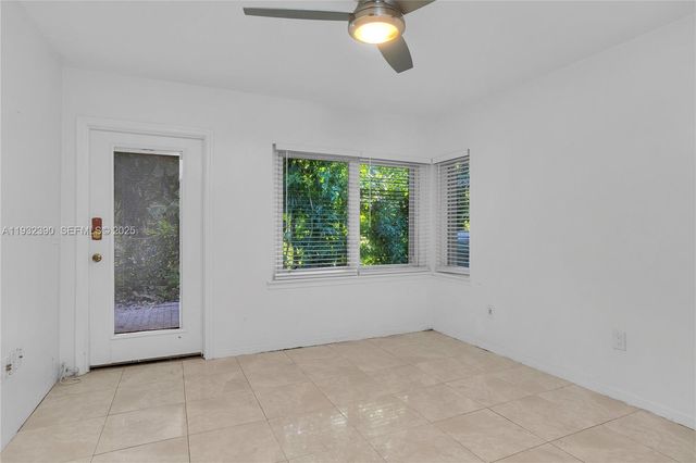 205 NE 16th Ter, Fort Lauderdale, FL 33301