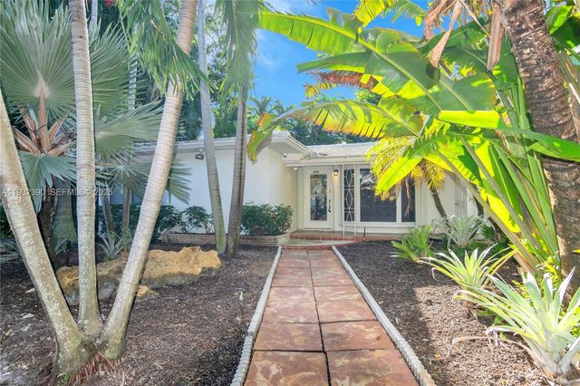 205 NE 16th Ter, Fort Lauderdale, FL 33301