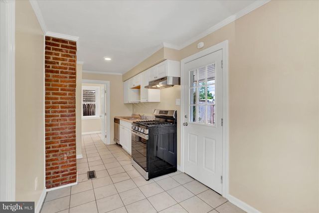 1109 ROOSEVELT AVE, York, PA 17404
