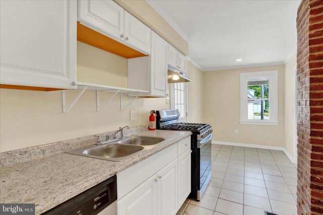 1109 ROOSEVELT AVE, York, PA 17404