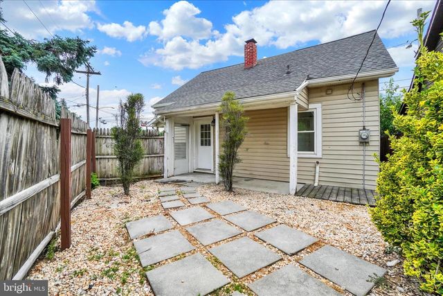 1109 ROOSEVELT AVE, York, PA 17404