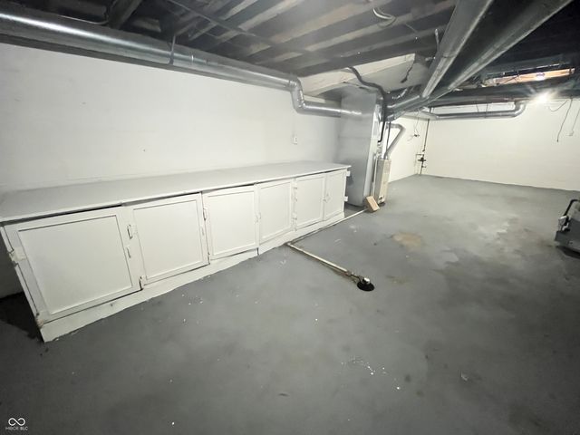 5542 N College Avenue, Indianapolis, IN 46220