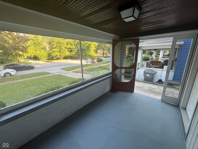 5542 N College Avenue, Indianapolis, IN 46220
