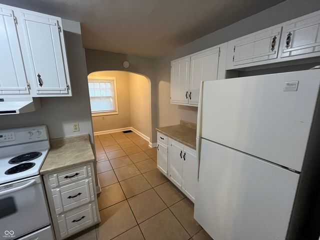 5542 N College Avenue, Indianapolis, IN 46220