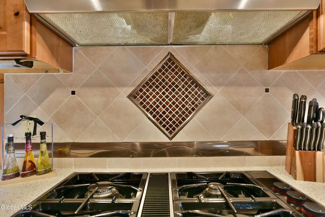 109 Sunset Drive, Broadalbin, NY 12025