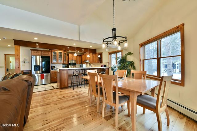 109 Sunset Drive, Broadalbin, NY 12025