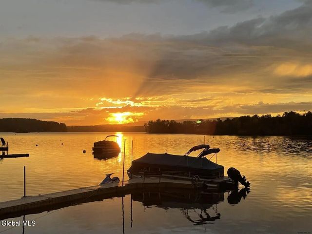 109 Sunset Drive, Broadalbin, NY 12025