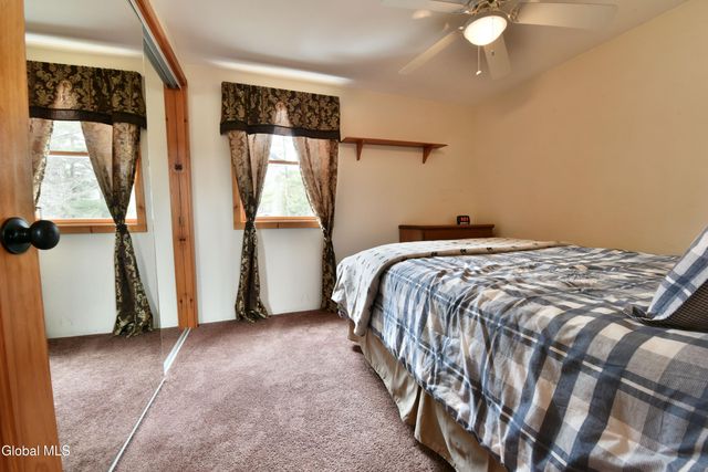 109 Sunset Drive, Broadalbin, NY 12025