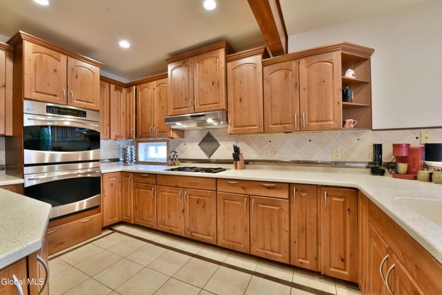 109 Sunset Drive, Broadalbin, NY 12025