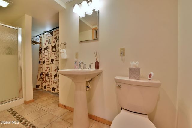 109 Sunset Drive, Broadalbin, NY 12025