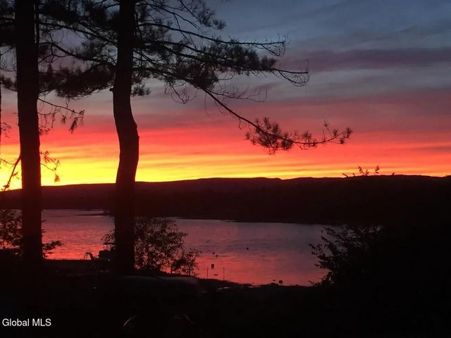 109 Sunset Drive, Broadalbin, NY 12025