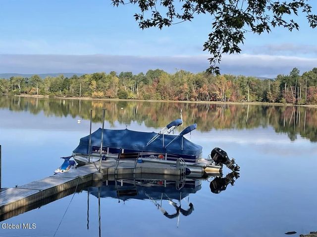 109 Sunset Drive, Broadalbin, NY 12025