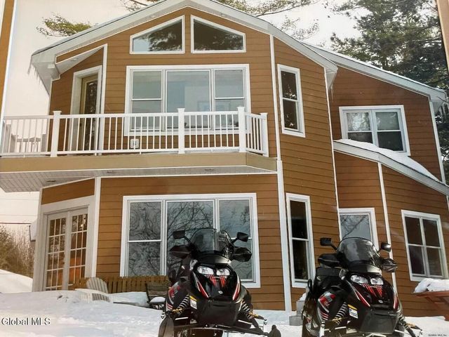 109 Sunset Drive, Broadalbin, NY 12025