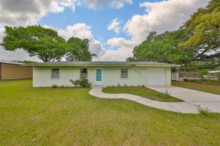 9210 LEHALL SQUARE W, Lakeland, FL 33810