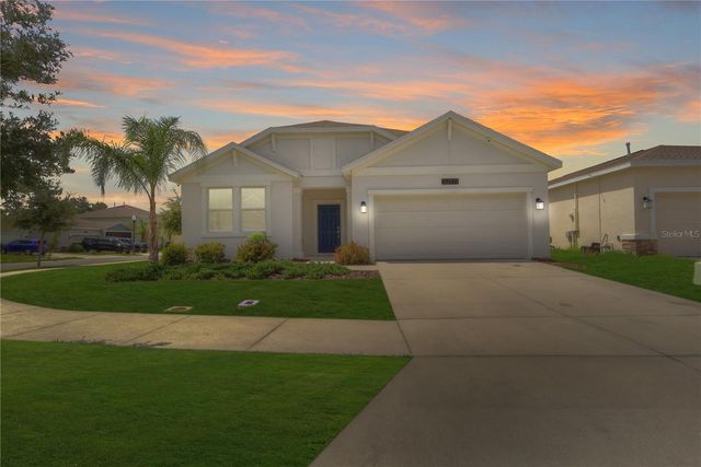 33571 SKY BLOSSOM CIRCLE, Leesburg, FL 34788