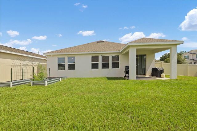 33571 SKY BLOSSOM CIRCLE, Leesburg, FL 34788