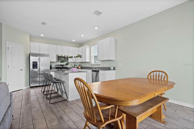 33571 SKY BLOSSOM CIRCLE, Leesburg, FL 34788