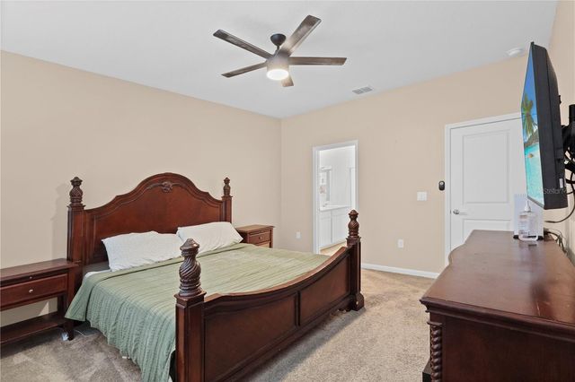 33571 SKY BLOSSOM CIRCLE, Leesburg, FL 34788