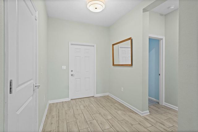 33571 SKY BLOSSOM CIRCLE, Leesburg, FL 34788