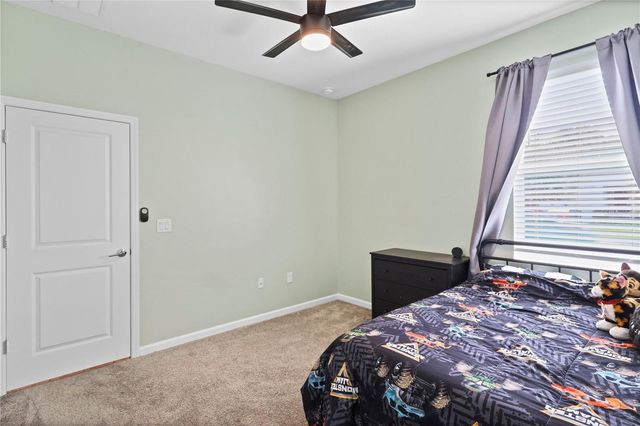 33571 SKY BLOSSOM CIRCLE, Leesburg, FL 34788