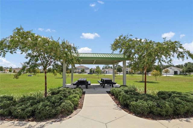 33571 SKY BLOSSOM CIRCLE, Leesburg, FL 34788