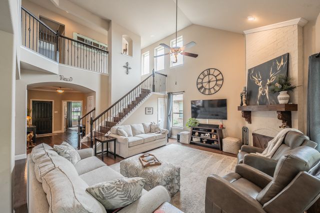 9445 Drovers View Trail, Fort Worth, TX 76131