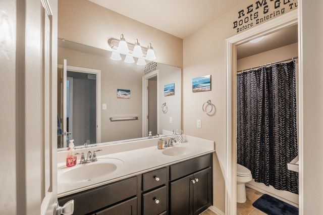 9445 Drovers View Trail, Fort Worth, TX 76131