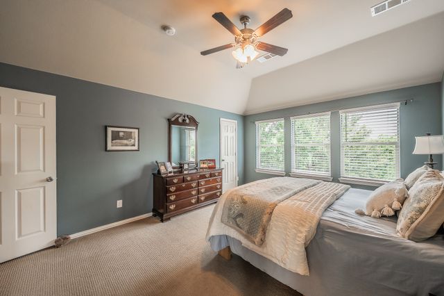 9445 Drovers View Trail, Fort Worth, TX 76131