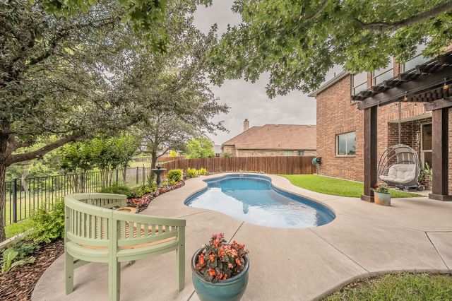 9445 Drovers View Trail, Fort Worth, TX 76131