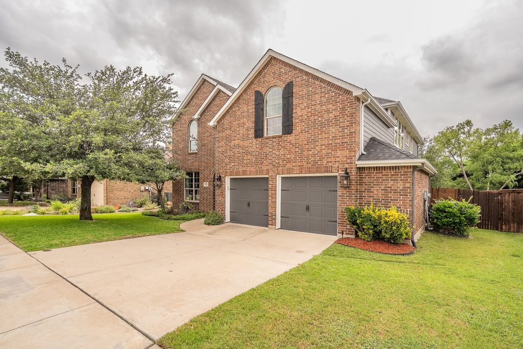 9445 Drovers View Trail, Fort Worth, TX 76131